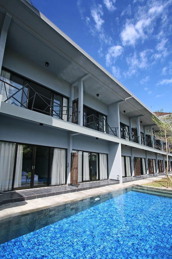 The Grey Boutique Inn Legian Εξωτερικό φωτογραφία
